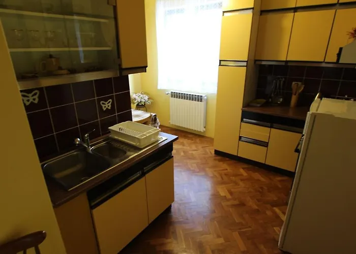 Apartamento Ljutic