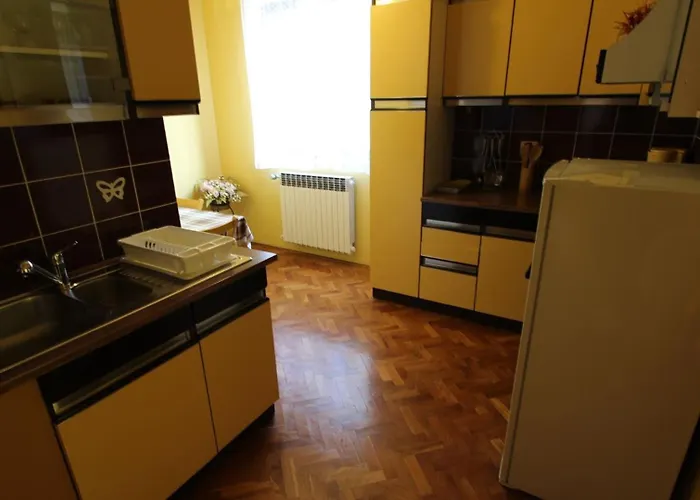 Apartamento Ljutic *