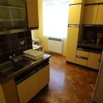Apartament Ljutic