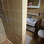 Apartament Ljutic
