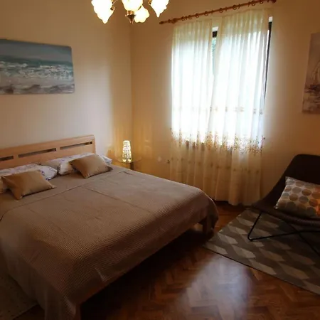 Apartament Ljutic Malinska